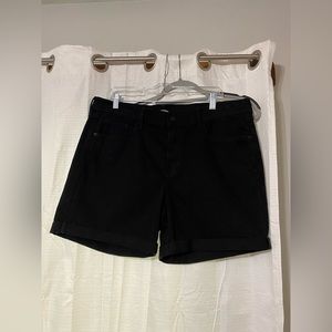 NWOT Old Navy High-Waisted Cuffed Black Jean Shorts Size 16